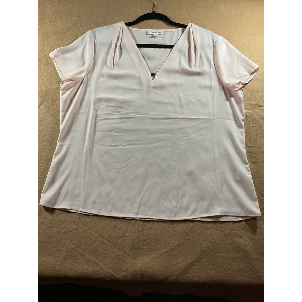 Calvin Klein Women's Blouse XL Light Pink Short Sleeve